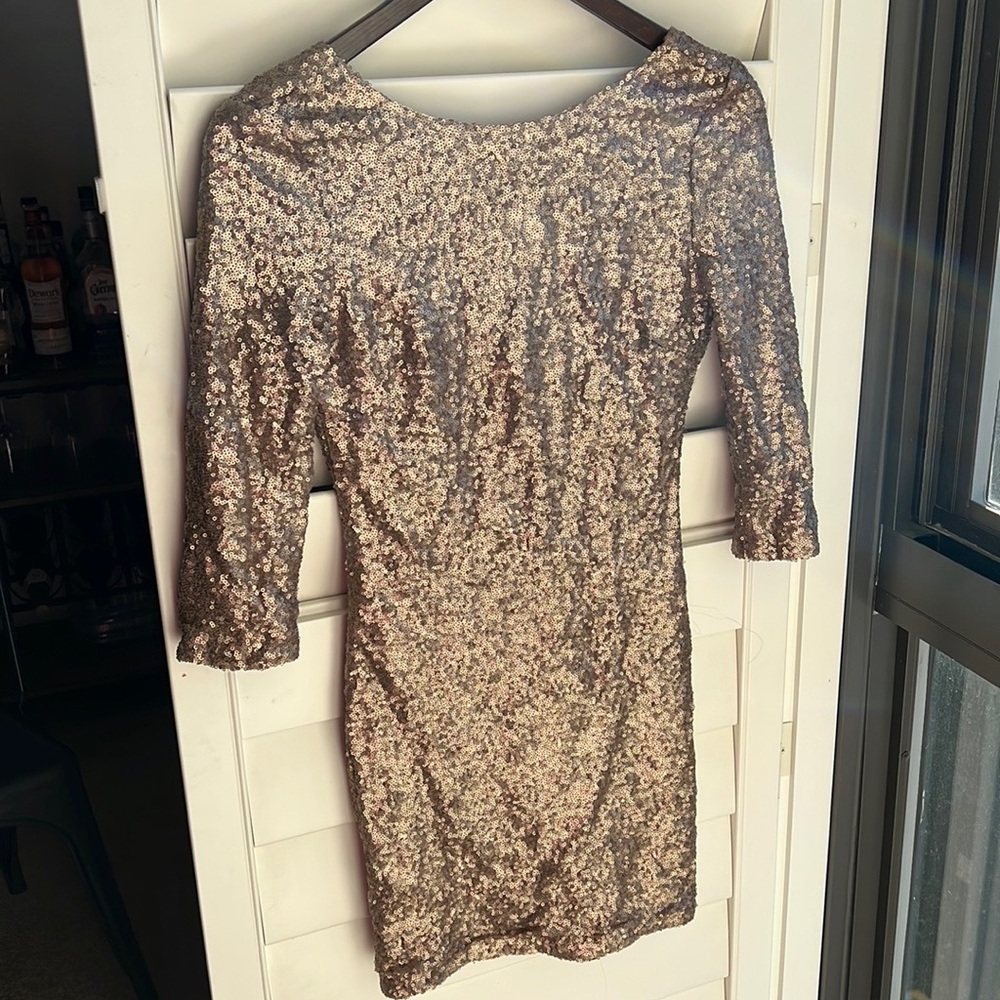 Tobi Sequined dress - gold NYE party holiday dress